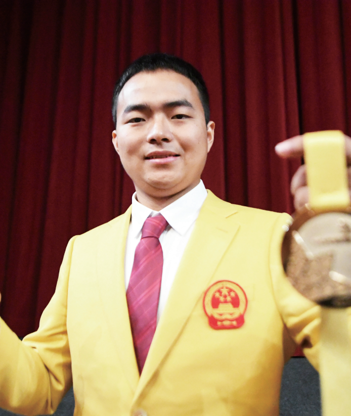 省委书记会见的8位工匠代表有着怎样的故事